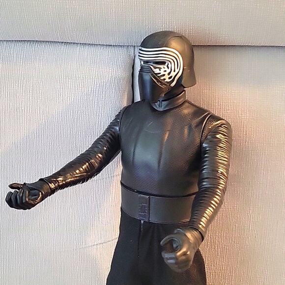 Star Wars The Force Awakens 18" Kylo Ren Action Figure Poseable Jakks Pacific - Picture 3 of 9
